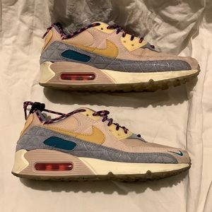 Nike Airmax Air max 2021 slightly worn